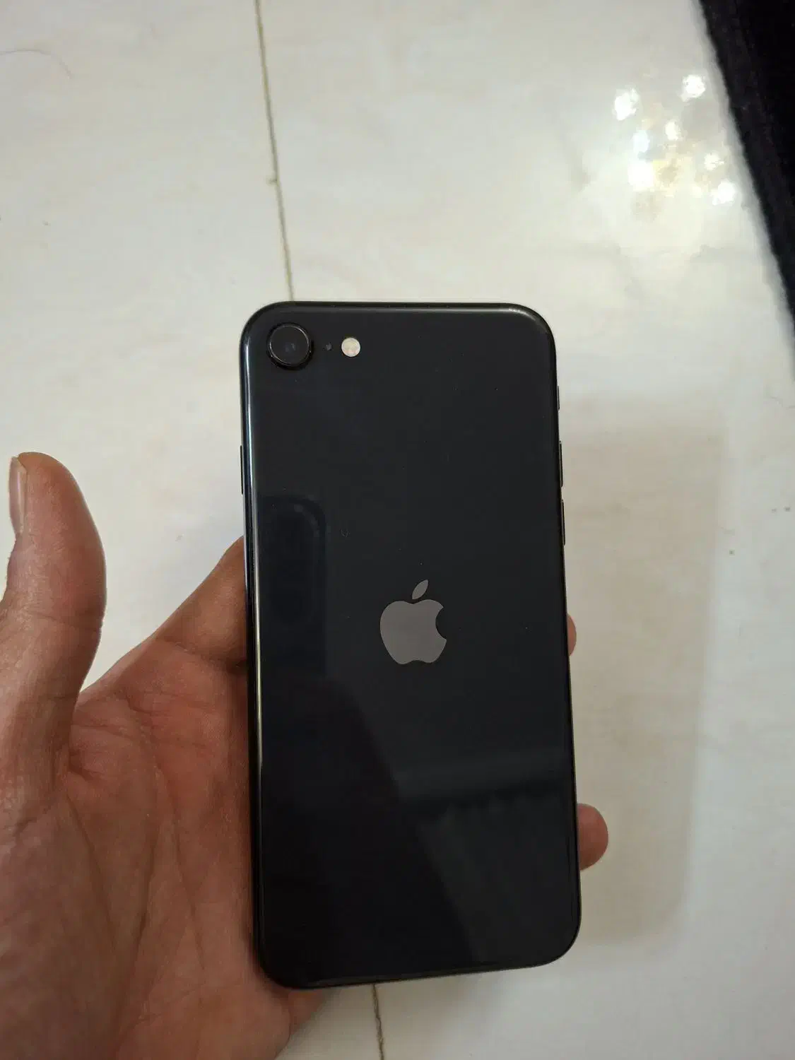 ایفون Se2020|موبایل|همدان, |دیوار