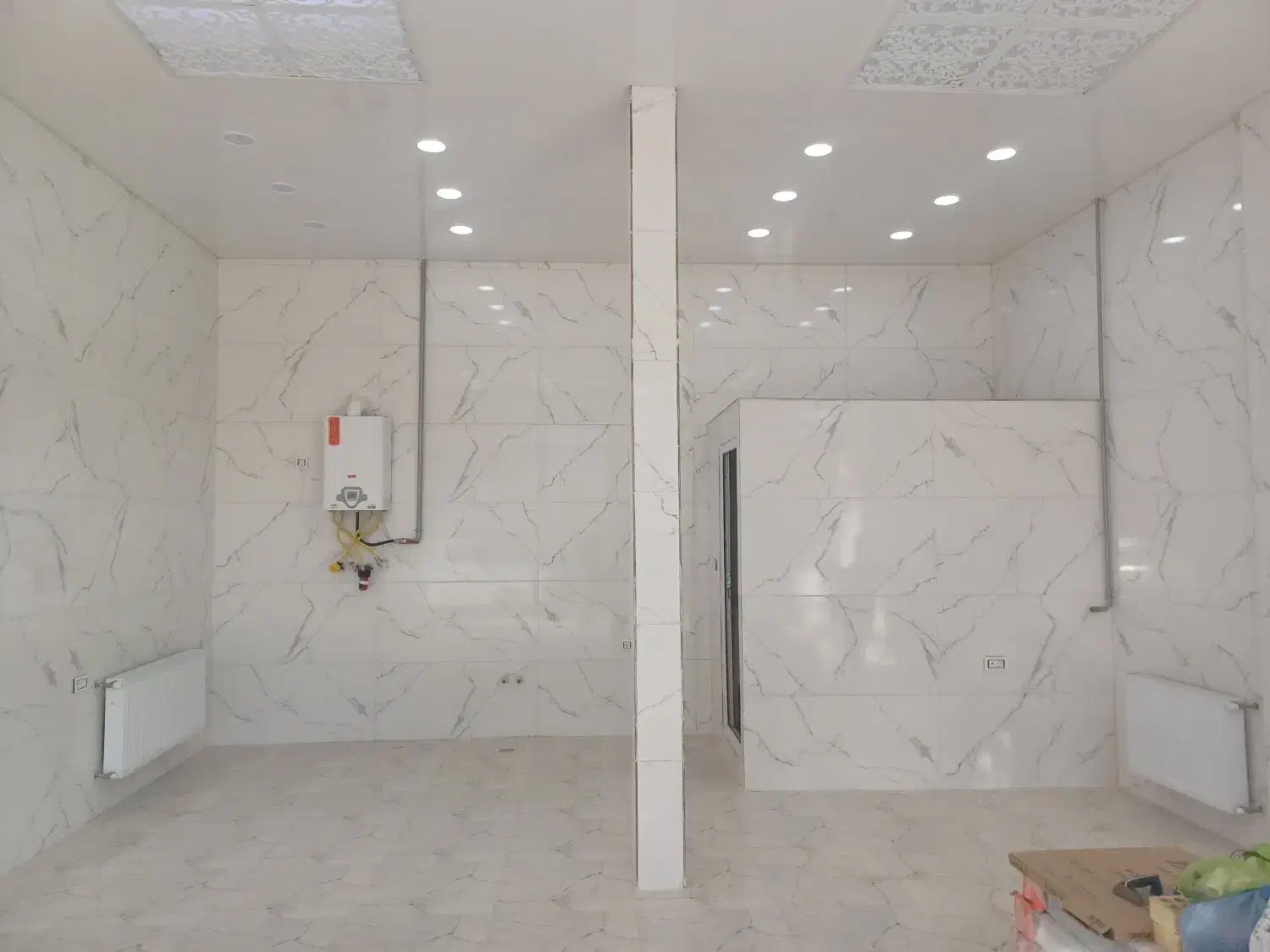 یک باب مغازه تجاری|اجارهٔ مغازه و غرفه|تکاب, |دیوار