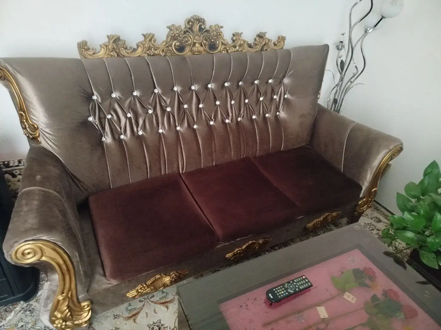 یک دست مبل راحتی|مبلمان خانگی و میز عسلی|مشهد, فلسطین|دیوار