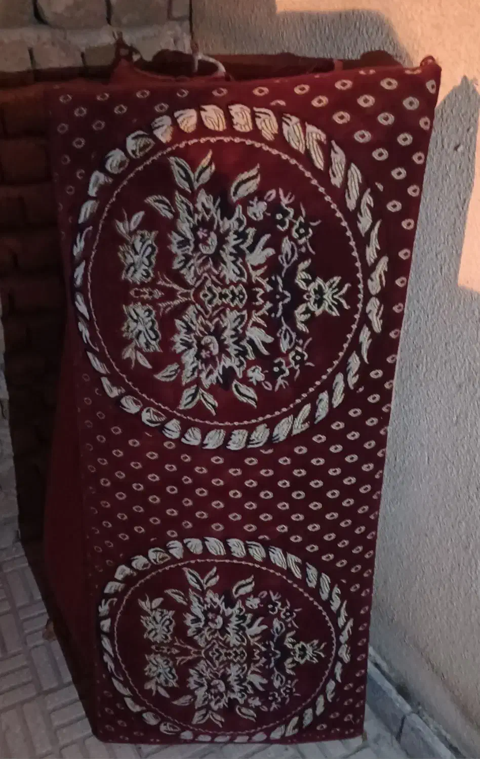 پشتی|پشتی|قزوین, |دیوار