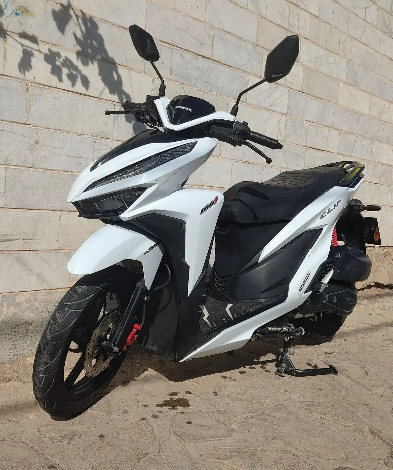 موتور طرح کلیک هانی 180 سالم|موتورسیکلت|قزوین, |دیوار