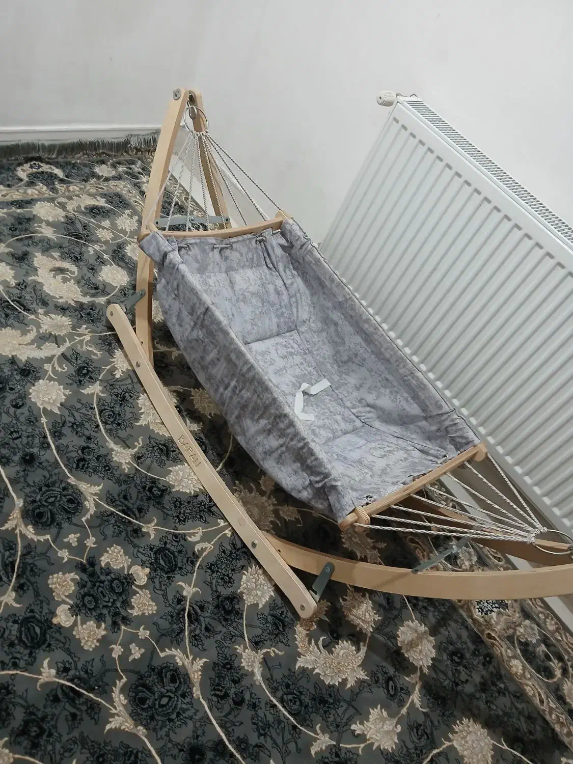 گهواره سنتی ننو له لو بیشکه|تخت و صندلی بچه|جوانرود, |دیوار