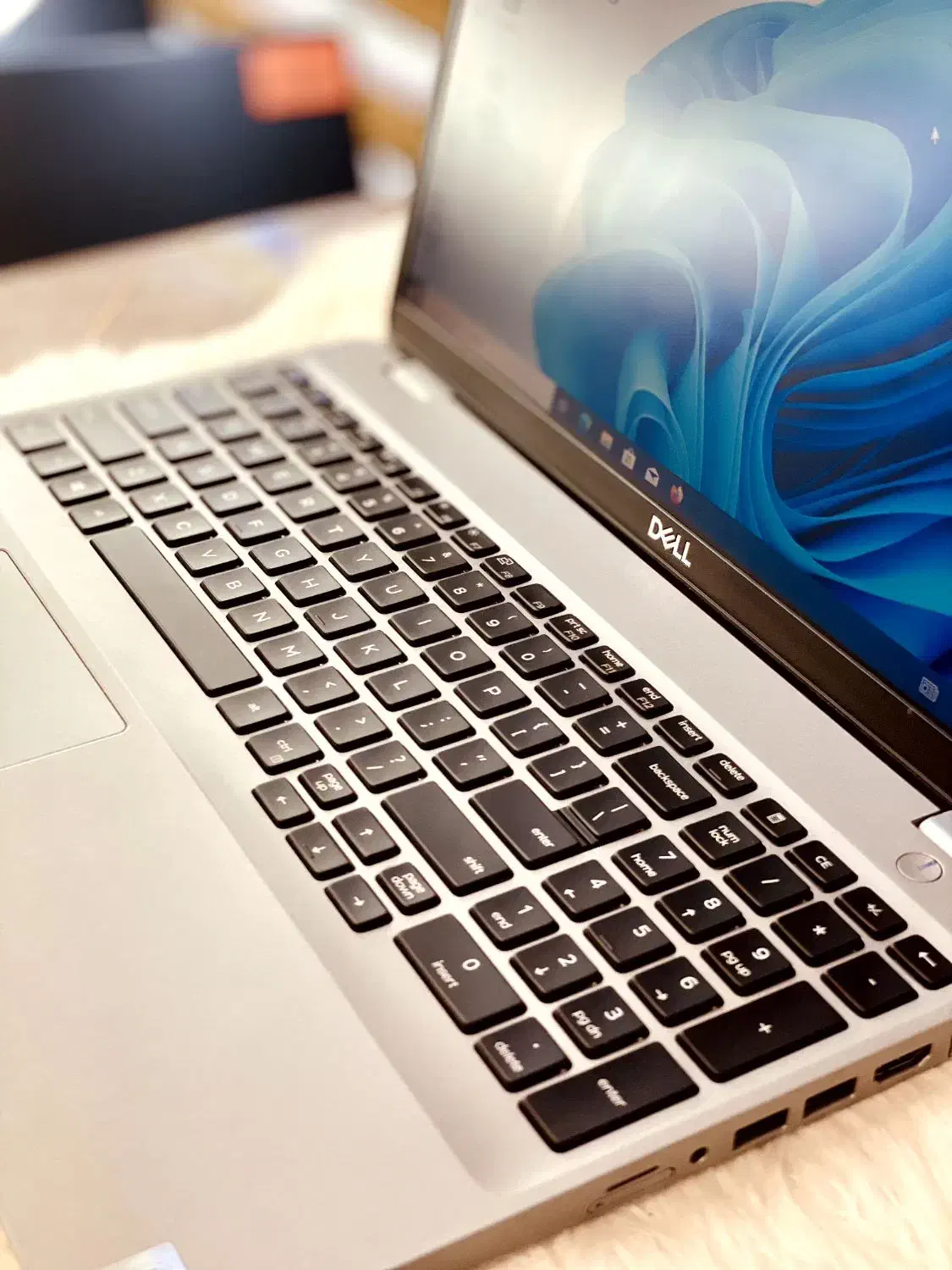 لپتاپ حرفهایDell نمایشگاهی درحدآک(ون پلاس)|رایانه همراه|تبریز, |دیوار