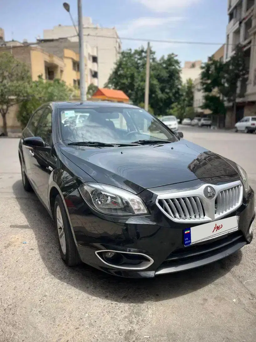 برلیانس اتومات ۱۳۹۶ کارکرد ۹۳۰۰۰|خودرو سواری و وانت|مشهد, دانشجو|دیوار