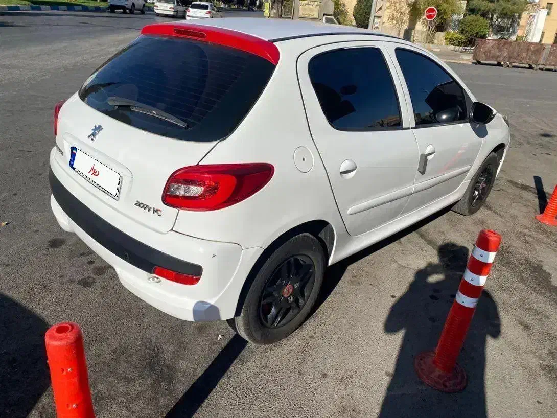پژو207 mc مدل 1401|خودرو سواری و وانت|شیراز, شهرک گلستان|دیوار