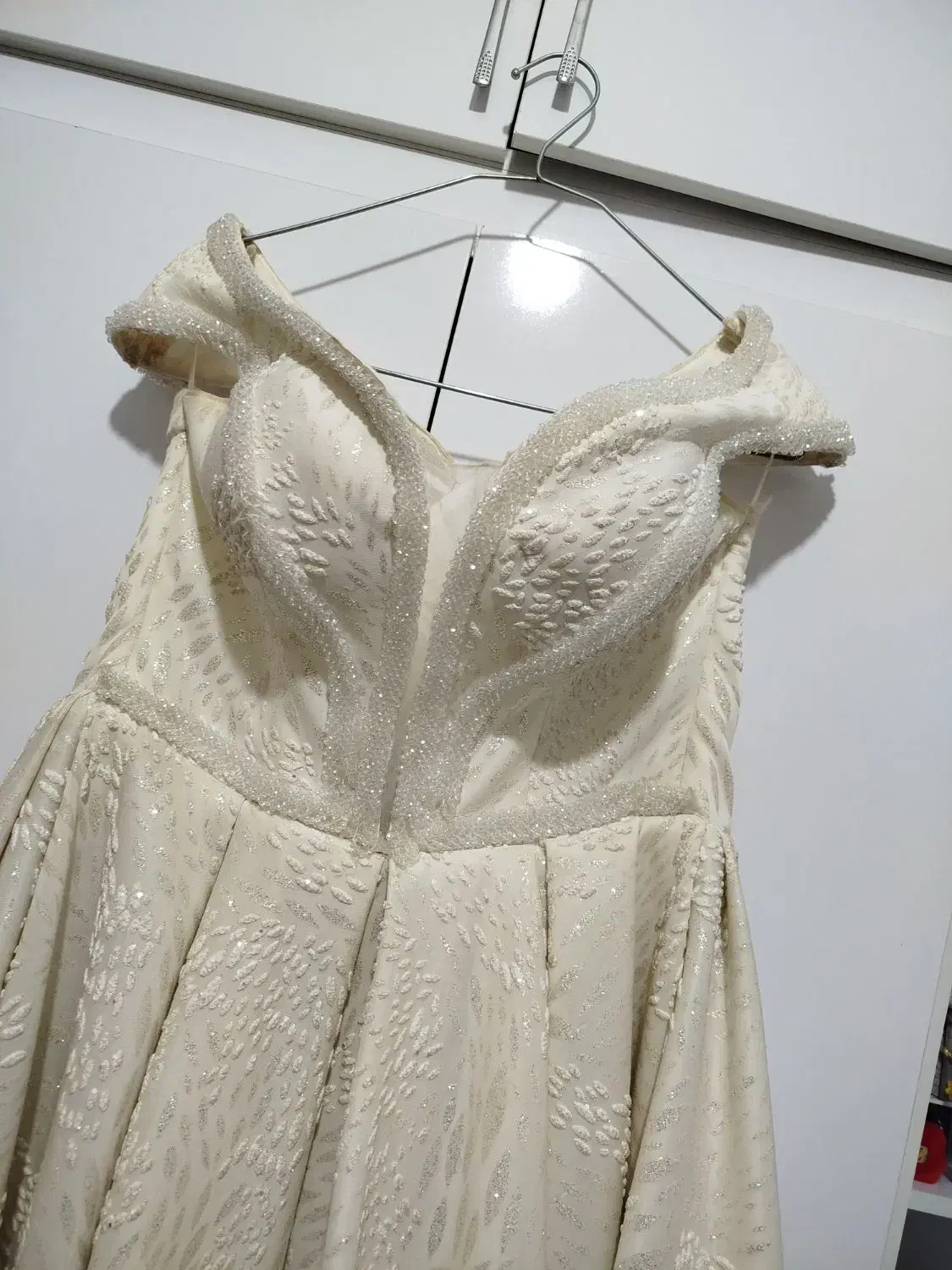 لباس عروس|لباس|چناران, |دیوار