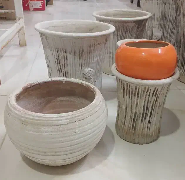 گلدان بزرگ ومتوسط و کوچک کارکرده|گل و گیاه طبیعی|آشخانه, |دیوار