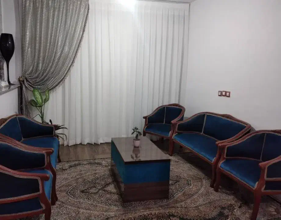 پرده و والان و زیر پرده ۳ متری همش ۲ تومان در حدنو|پرده، رانر، رومیزی|همدان, |دیوار