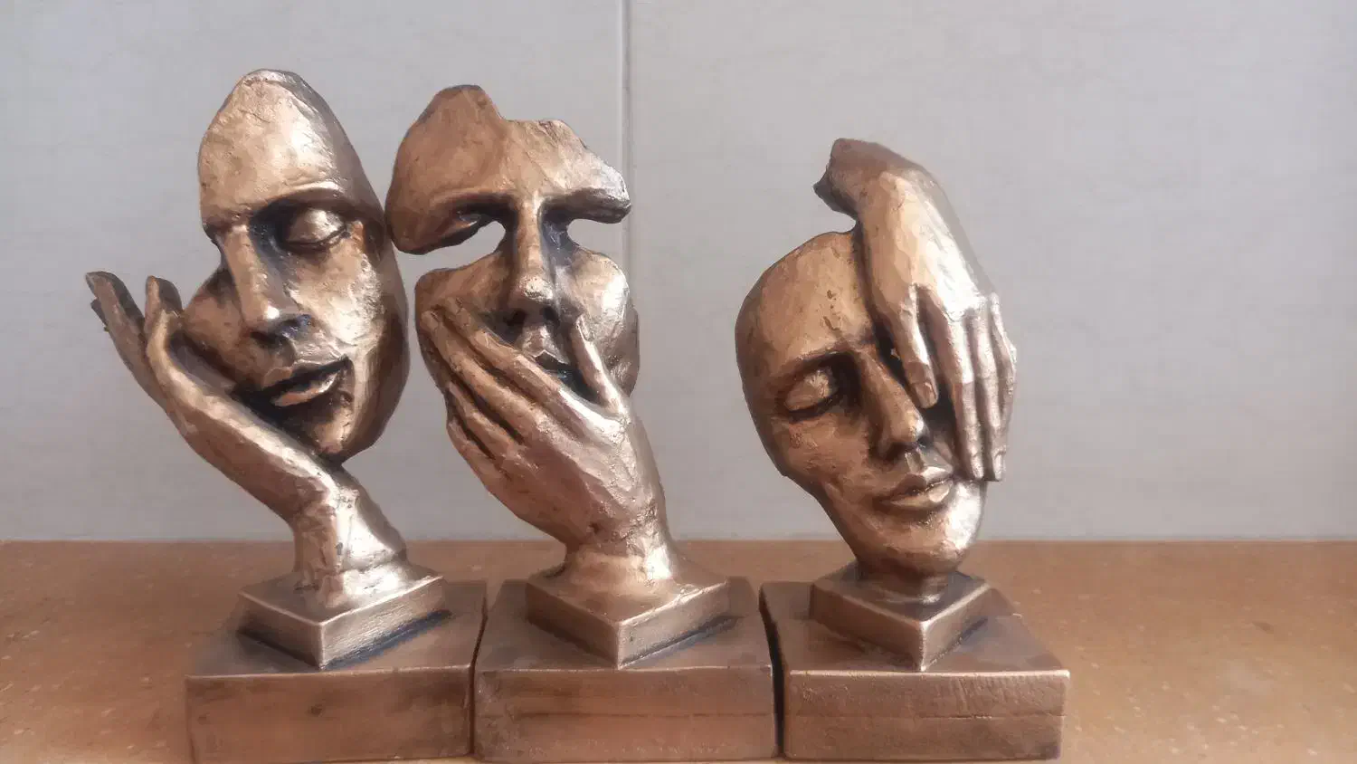 مجسمه|مجسمه، تندیس، ماکت|شیراز, گلشن|دیوار