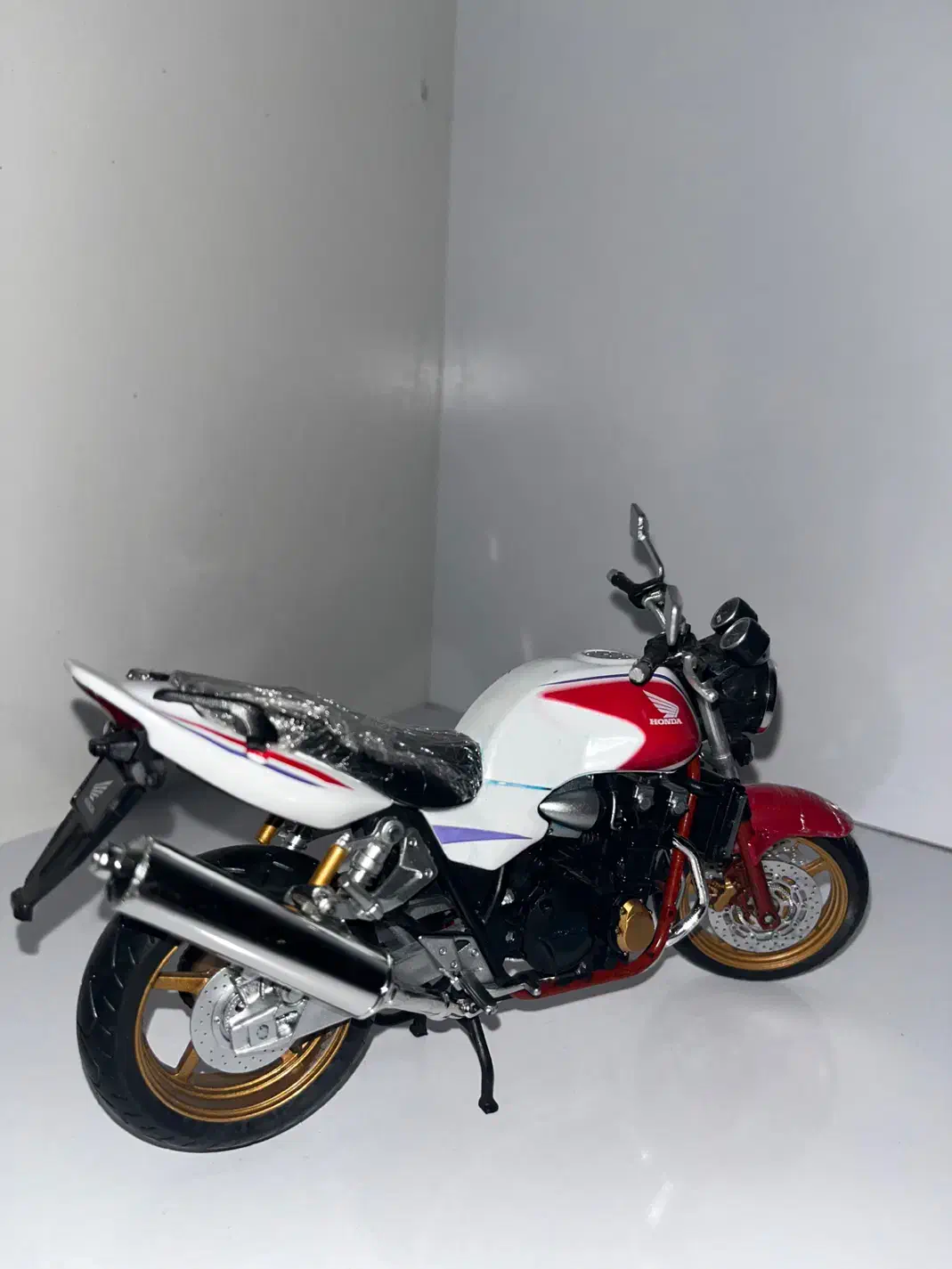 ماکت انواع موتور cbبیکینگ کی تی ام هاسگی افهاش ماک|اسباببازی|قزوین, |دیوار