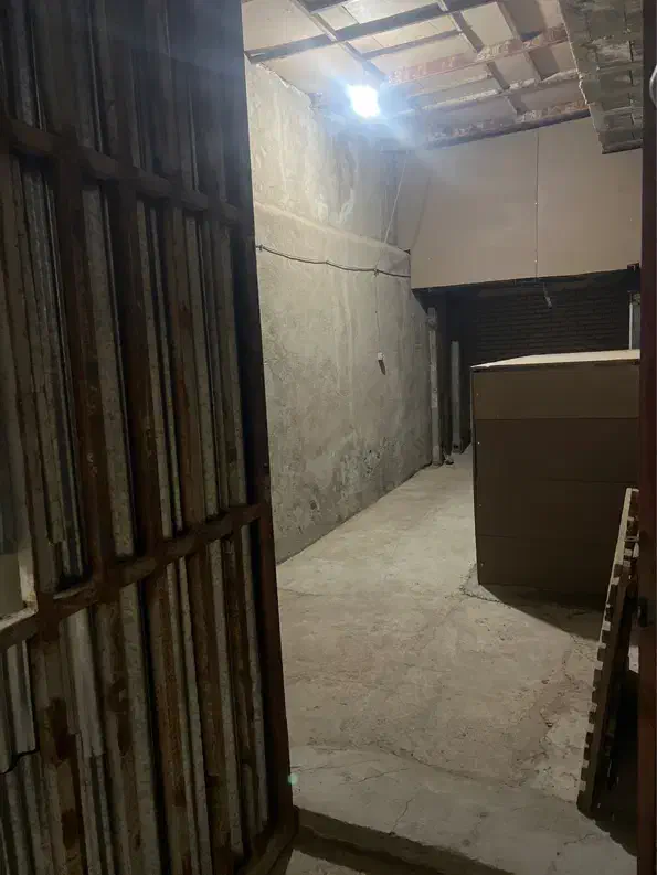 انبار 30 متری مجتمع شیراز دپو|اجارهٔ دفتر صنعتی، کشاورزی، تجاری|شیراز, محراب|دیوار