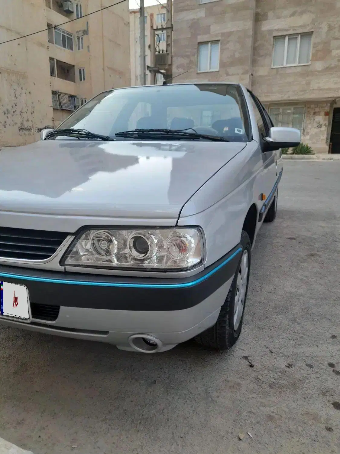 پژو ۴۰۵ SLX|خودرو سواری و وانت|بروجرد, |دیوار