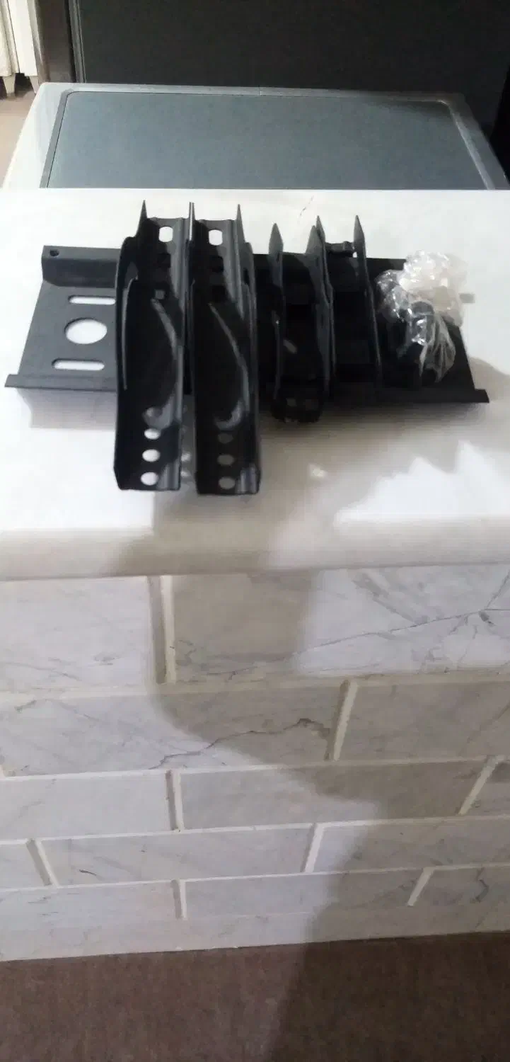 نگهدارنده تلویزیون ۱۷ تا ۲۱ اینچ یا بیشتر|صوتی و تصویری|قم, چهار امامزاده|دیوار