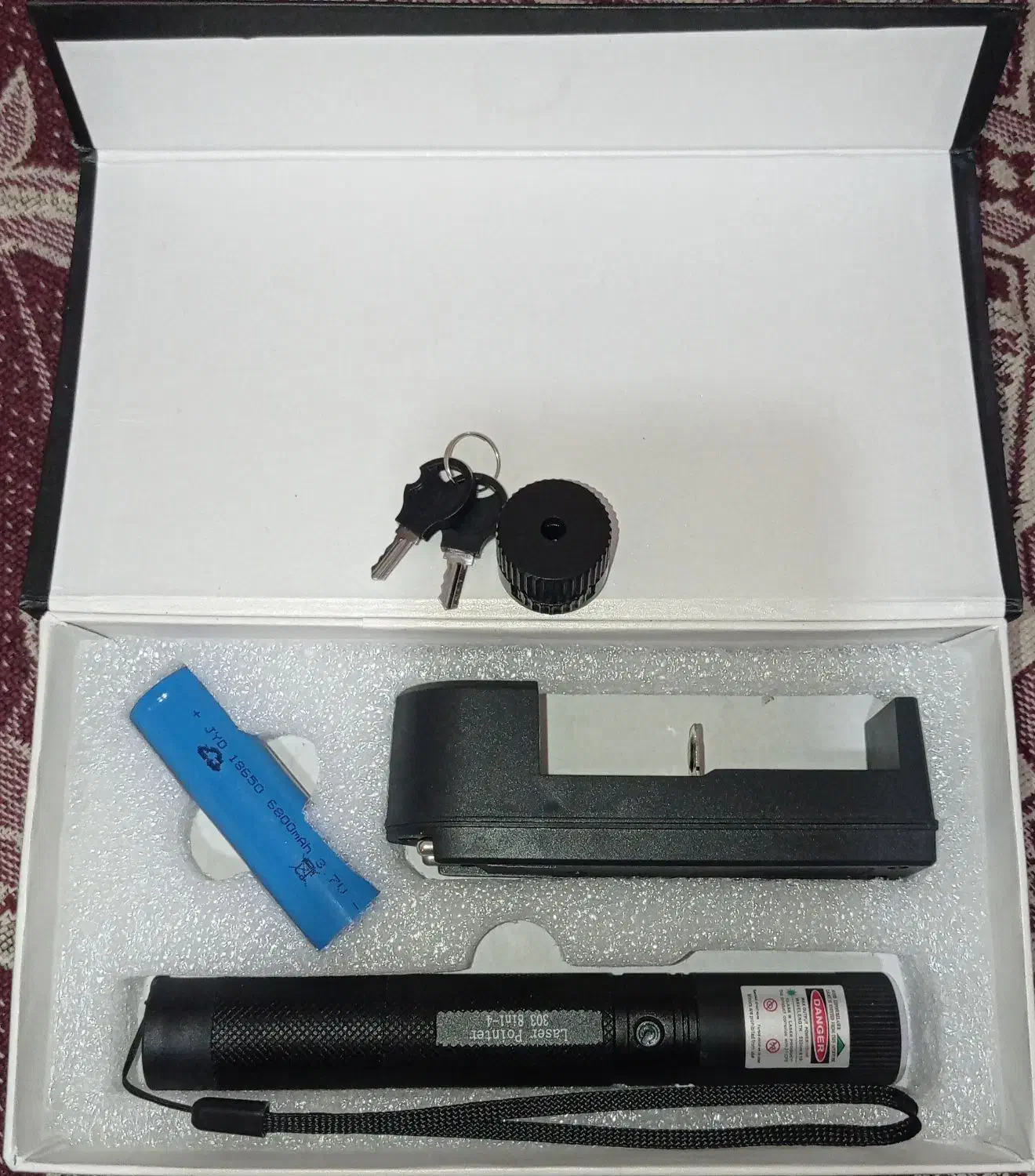 لیزر سبز کیلومتری|کوهنوردی و کمپینگ|زاهدان, |دیوار