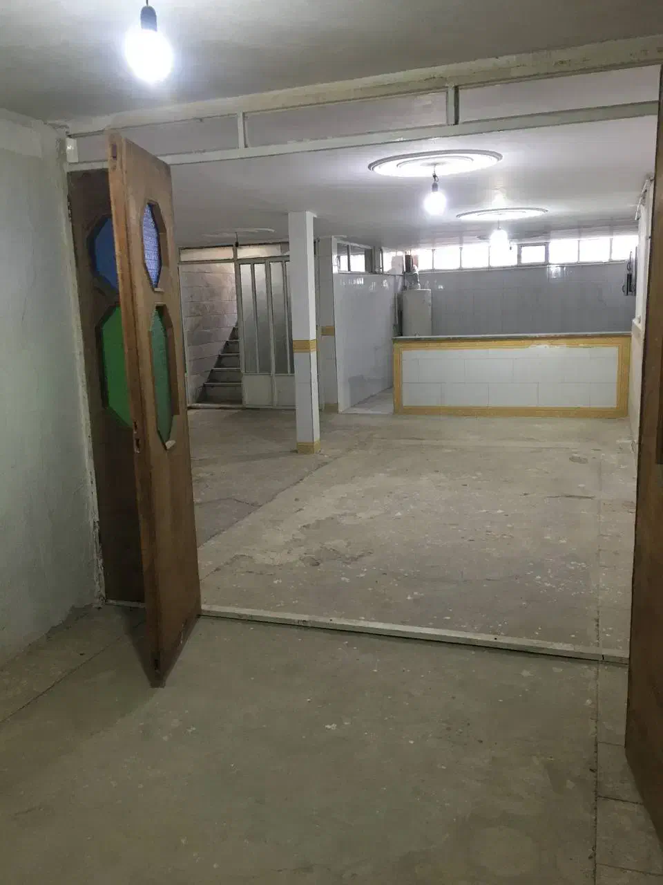 اجاره واحد ناسب کارگاه تولیدی|اجارهٔ خانه و ویلا|آبیک, |دیوار