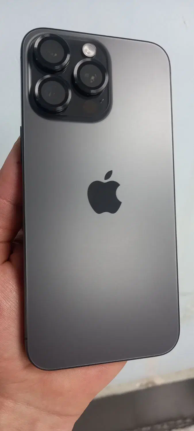 اپل iPhone 15 Pro Max با حافظهٔ ۲۵۶ گیگابایت|موبایل|اراک, |دیوار