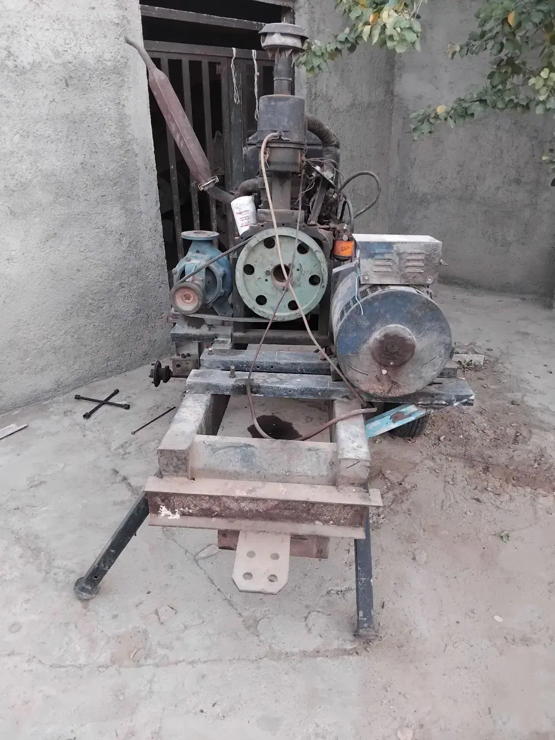 موتور فیات ۳ سیلندر همراه ژنراتور|ماشینآلات صنعتی|مشهد, مشکینی (شهرک غرب)|دیوار