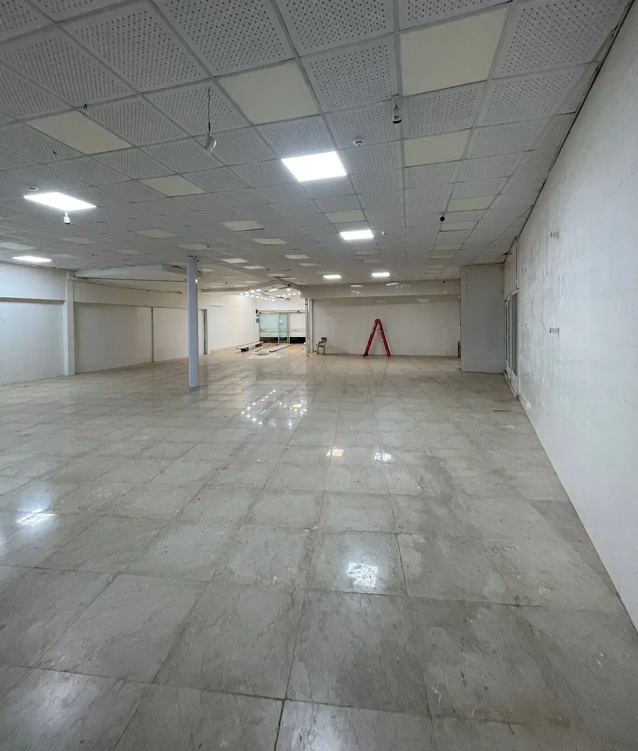 اجاره مغازه ۲۸۰ متر خیابان بازار چارسوق|اجارهٔ مغازه و غرفه|بابل, |دیوار