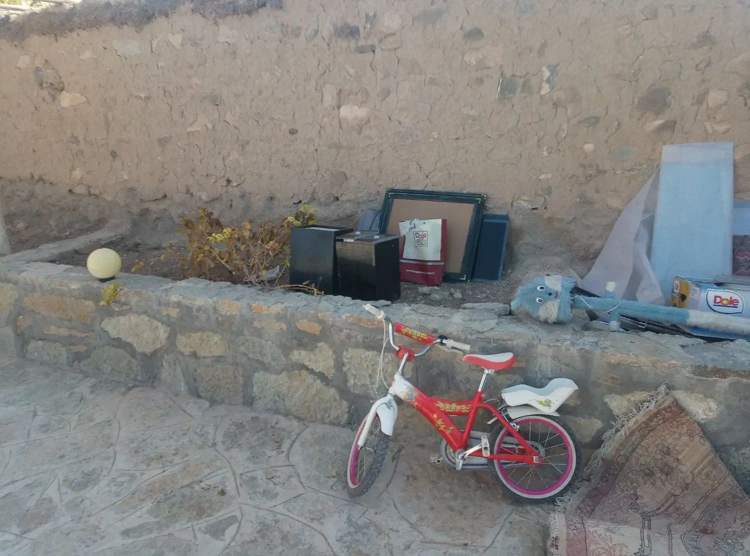 کالسکه و دوچرخه|کالسکه و لوازم جانبی|جلگه شوقان, |دیوار