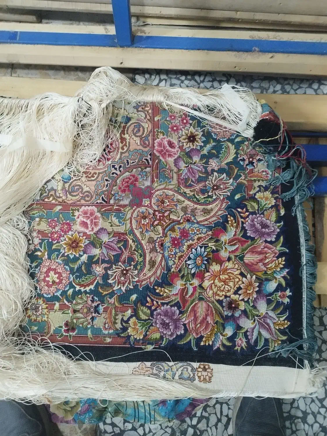 قالیچه سالاری نیمه کاره رج 60|فرش|تبریز, |دیوار