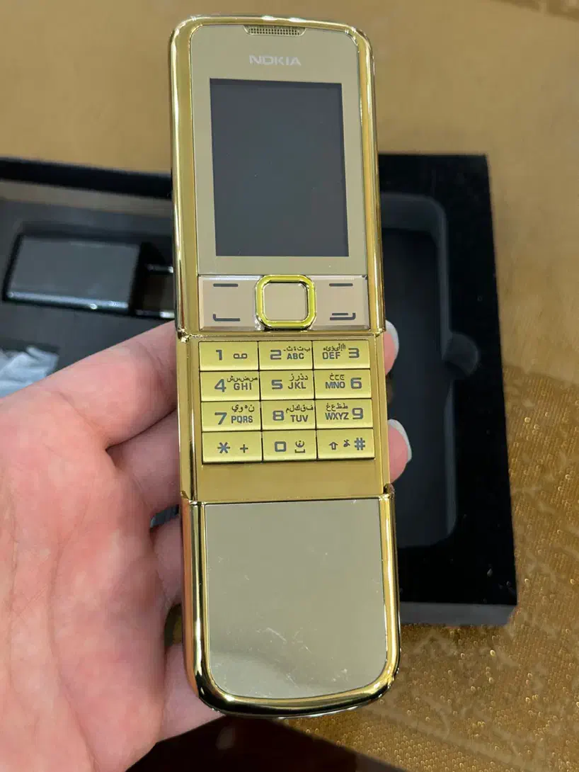 نوکیا ۸۸۰۰ گلد|موبایل|رشت, فلسطین|دیوار