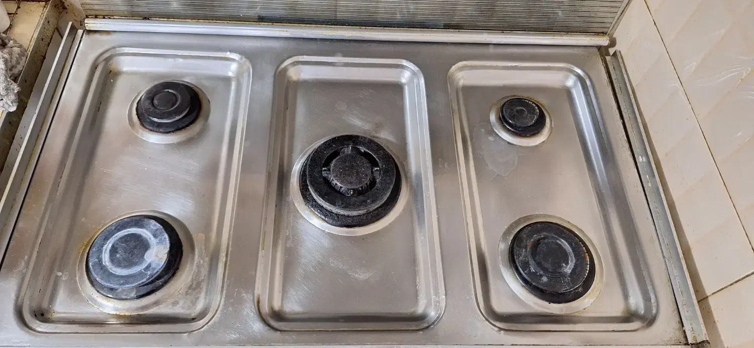 گاز تمیز  در حد نو|اجاق گاز و لوازم برقی پخت‌وپز|گرگان, |دیوار