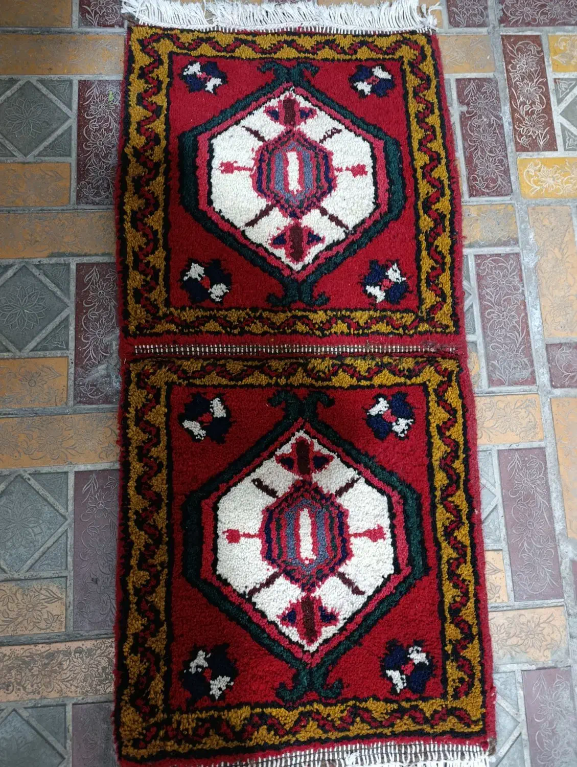 فرش دستبافت روصندلی|فرش|تبریز, |دیوار