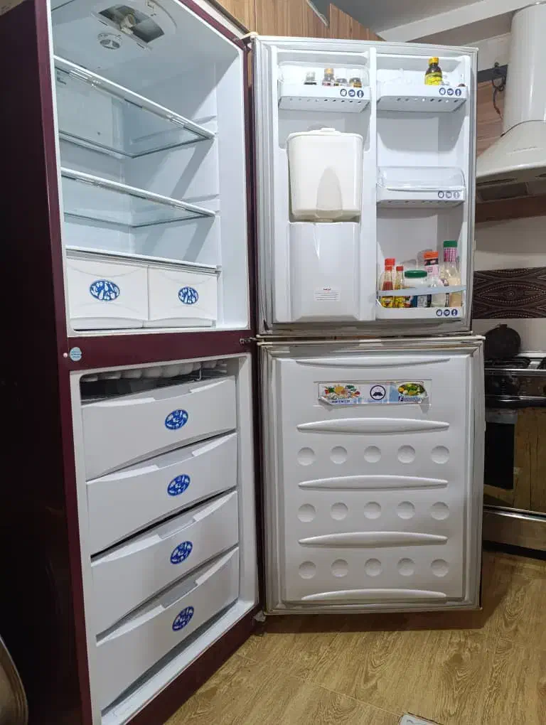 یخچال فریزر بکر|یخچال و فریزر|مرودشت, پشت سایپا|دیوار