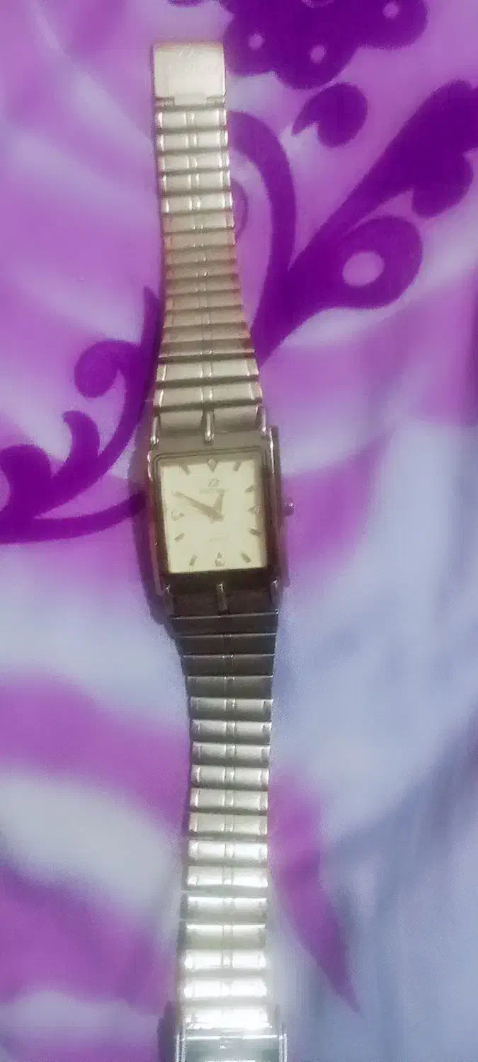 ساعت مچی|ساعت|تبریز, |دیوار