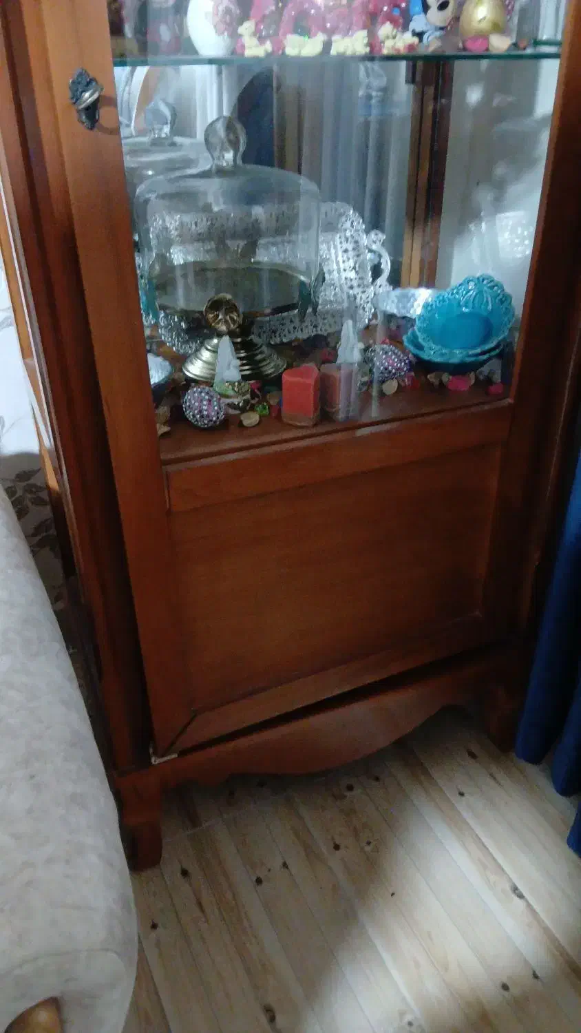 بوفه|بوفه، ویترین، کنسول|رشت, باهنر|دیوار