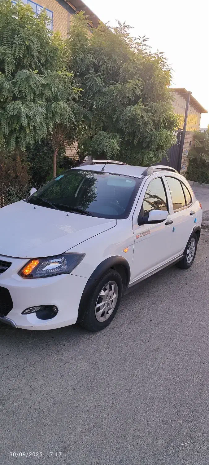 کوییک ۱۴۰۲|خودرو سواری و وانت|پرند, فاز ۵|دیوار