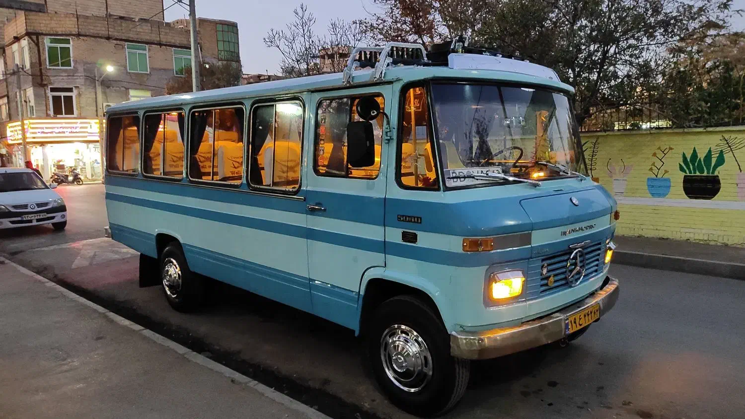 مینی بوس  ۲۱نفره دربستی سرویس شرکت|خدمات حمل و نقل|مشهد, رده|دیوار