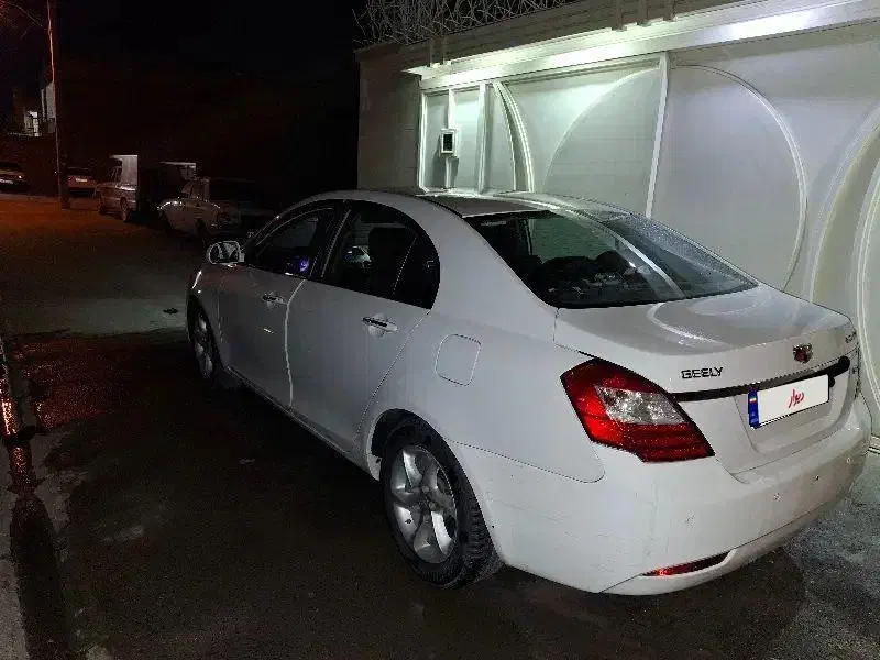 جیلی امگرند|خودرو سواری و وانت|نجف‌آباد, امام خمینی|دیوار