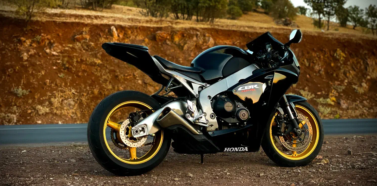 CBR1000 honda|موتورسیکلت|تهران, میرداماد|دیوار