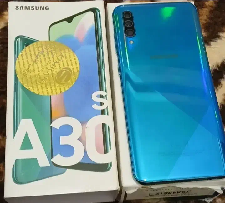 a30s    128  رم ۴|موبایل|کرمان, |دیوار