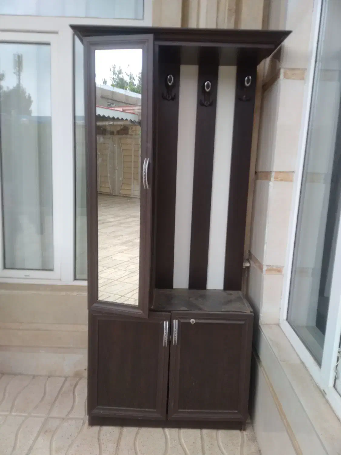 جاکفشی و کمد|جاکفشی، کمد، دراور|مهربان, |دیوار