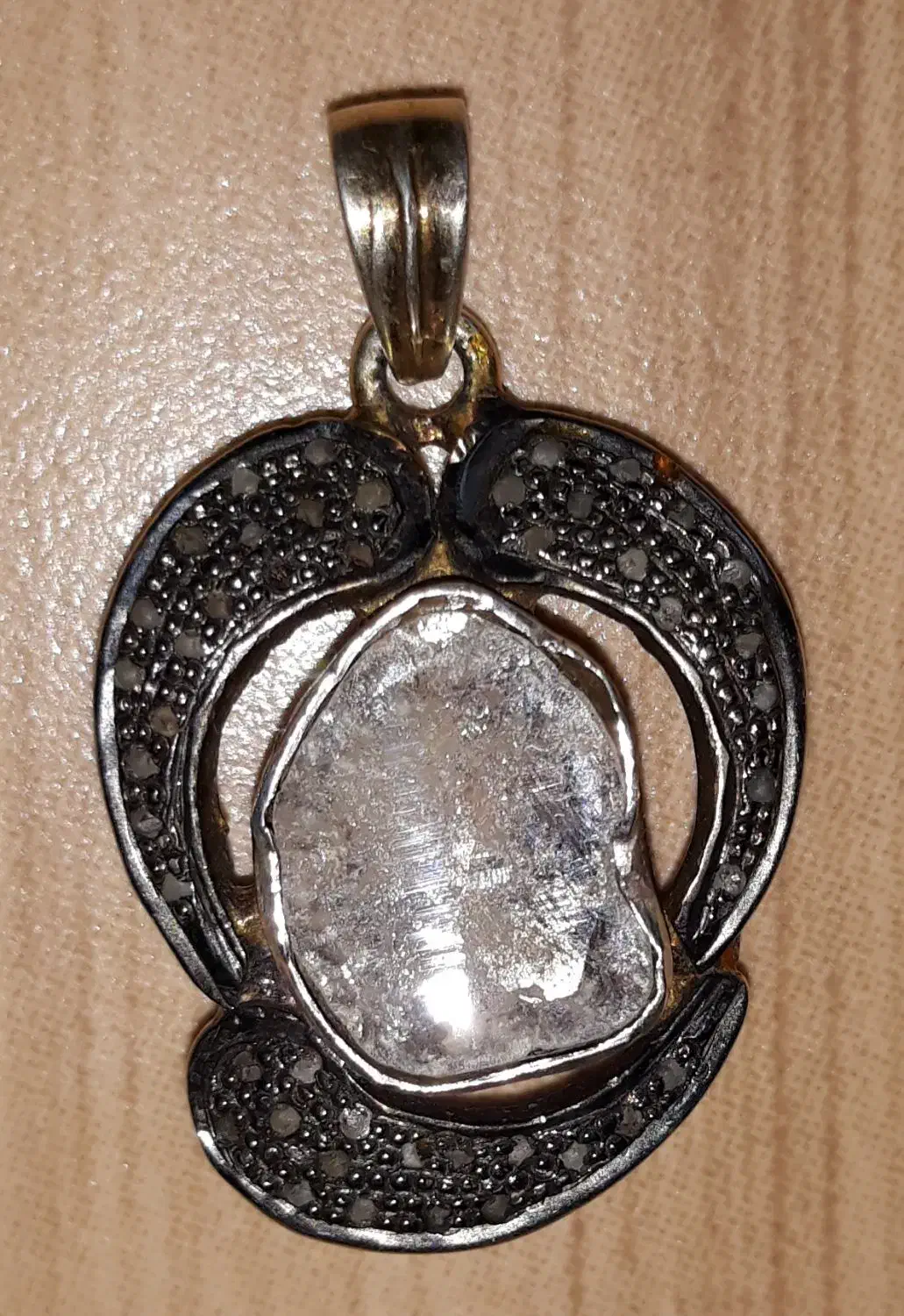 فروش گردنبند الماس قدیمی اصل ۱/۵ سانتی مطابق عکسها|جواهرات|شاهین‌شهر, فردوسی|دیوار