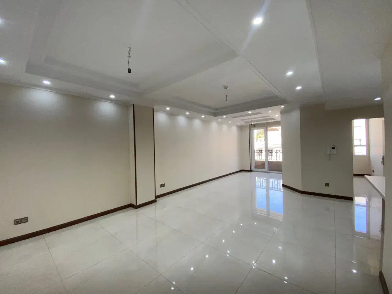 ۹۹ متر / کیلید نخورده / گذر پهن|فروش آپارتمان|تهران, تهرانپارس غربی|دیوار