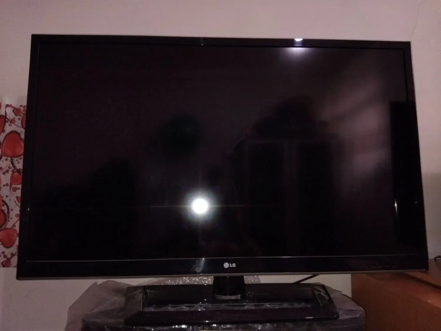 تلویزیون ۴۲ اینچ الجی پنل شکسته|تلویزیون و پروژکتور|ارومیه, |دیوار