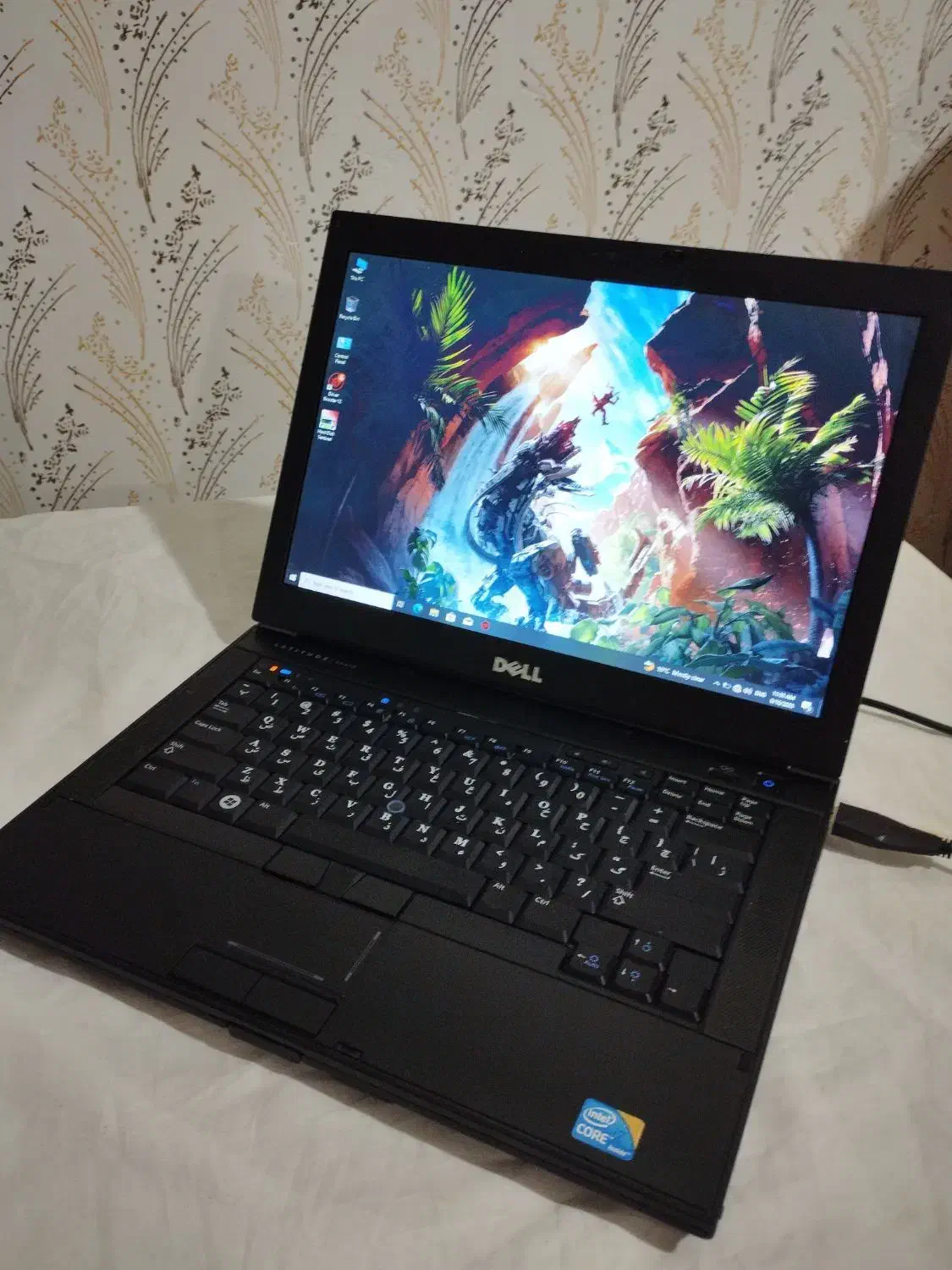 لبتاپ DELL با رم۸ و پردازنده i7 دوهارد SSD و HDD|رایانه همراه|بجنورد, |دیوار