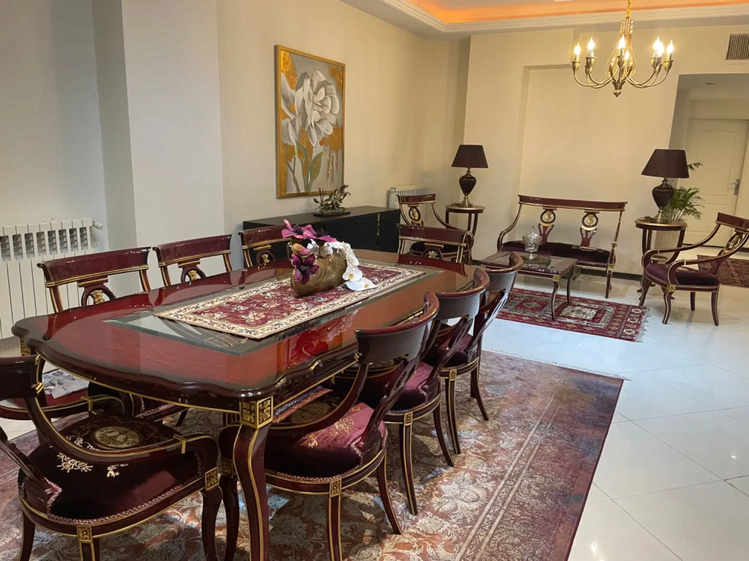 مبل کلاسیک + ناهارخوری ( بسیار تمیز در حد نو)|مبلمان خانگی و میز عسلی|تهران, شهرک کوهسار|دیوار