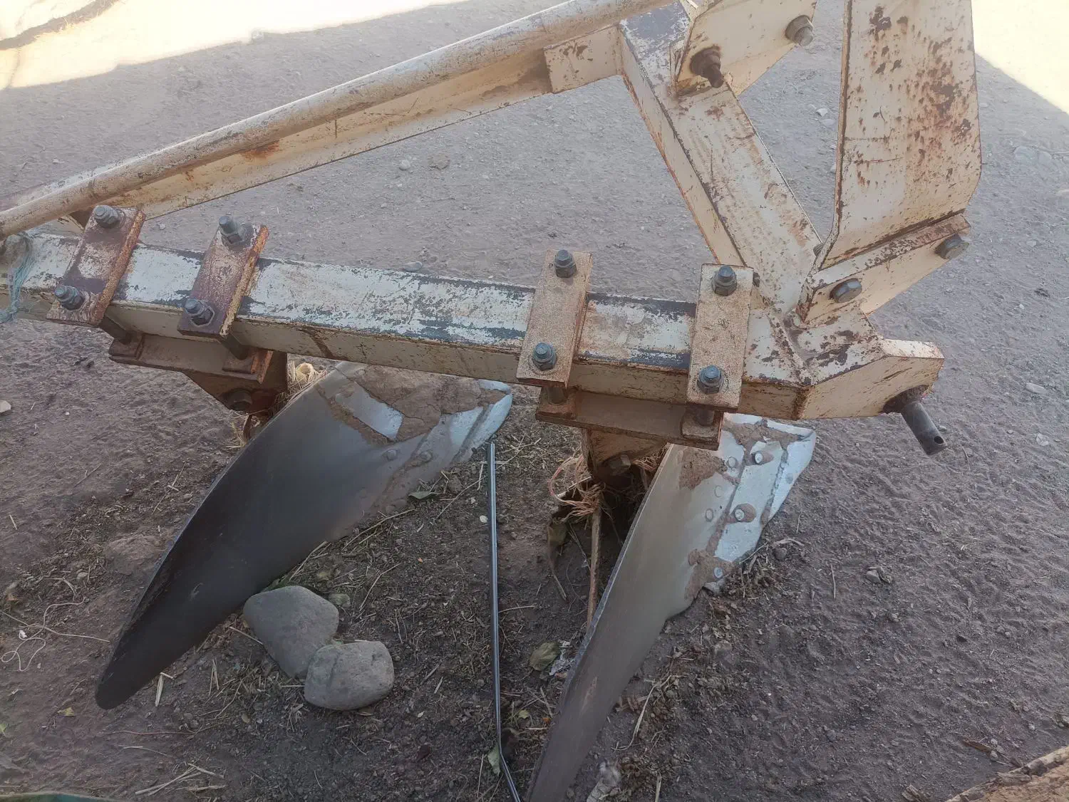 گاو آهن|ابزارآلات|سراب, |دیوار