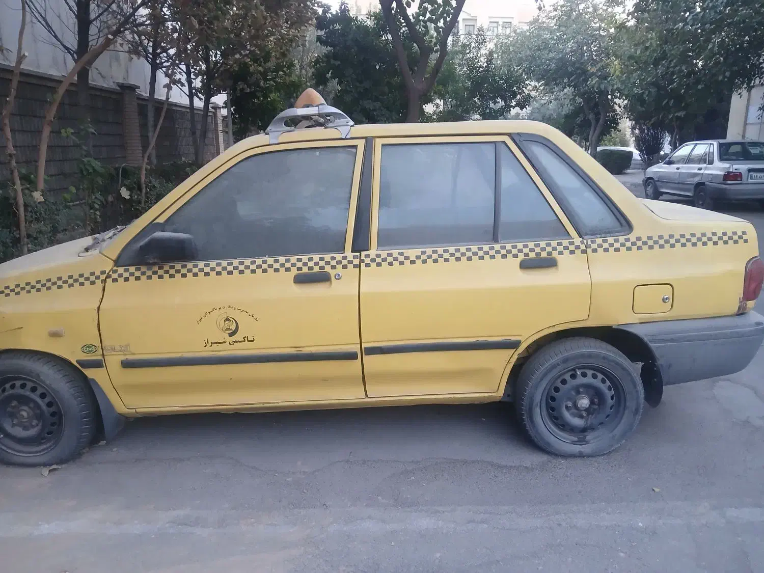 فروش تاکسی|خودرو سواری و وانت|شیراز, شهرک مخابرات|دیوار