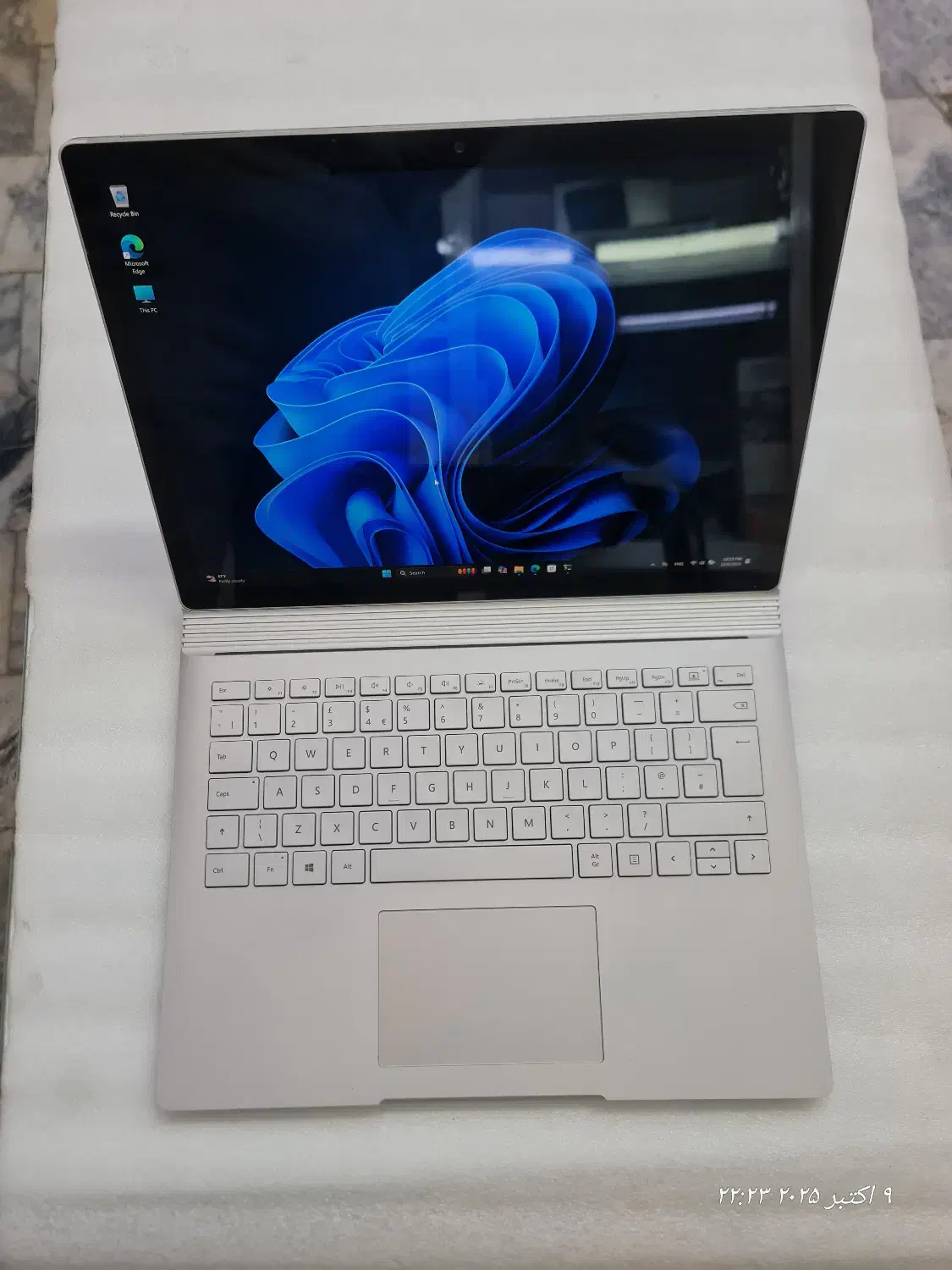سرفیس بوک 2 بدون تاچ آی7 رم 16  - Surface Book 2|رایانه همراه|مشهد, شاهد (شهرک غرب)|دیوار