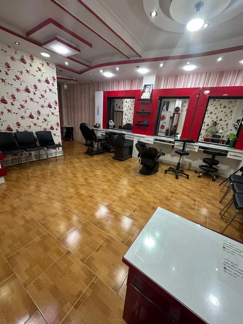 همکاری با سالن عروسک در فلسطین|خدمات آرایشگری و زیبایی|رشت, فلسطین|دیوار