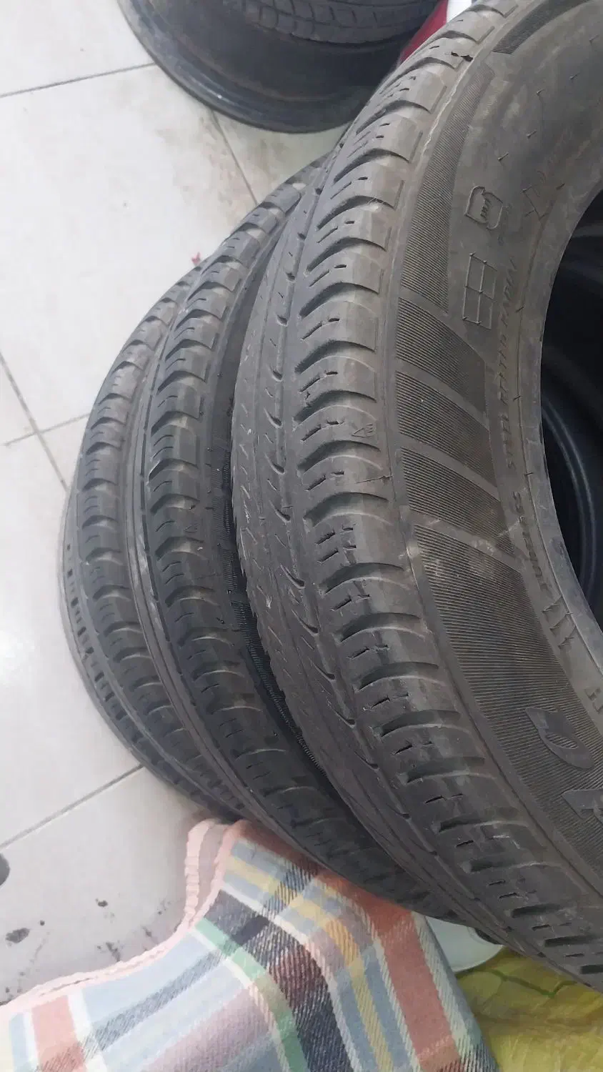 لاستیک بارز 185 رینگ 15 درصد 70|قطعات یدکی و لوازم جانبی|قروه, |دیوار