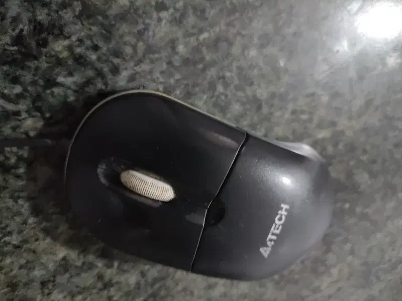 موس تمیز نیاز ندارم به خاطر همین ارزونه|قطعات و لوازم جانبی رایانه|کلاله, |دیوار