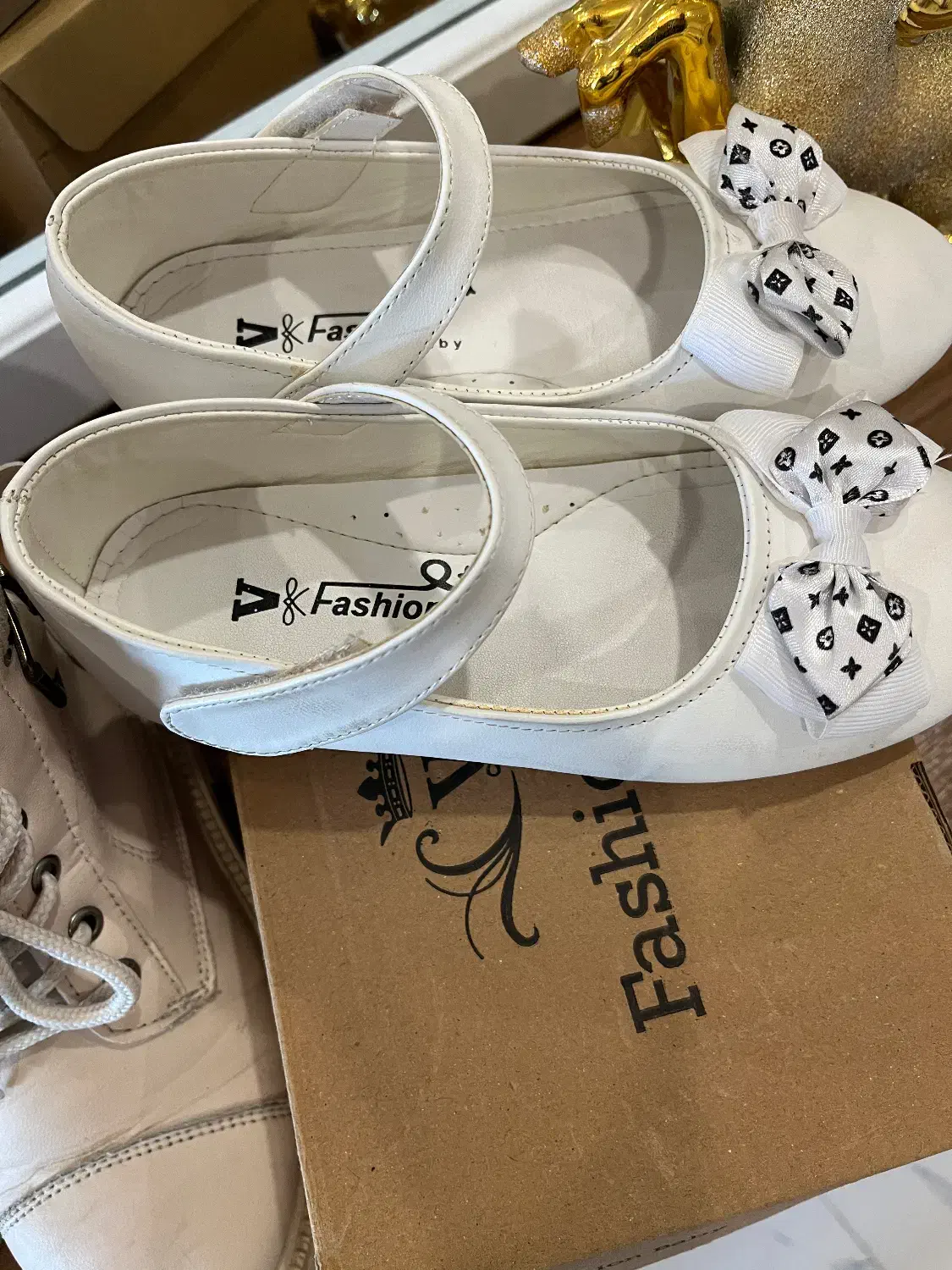 کفش بچگانه|کفش و لباس بچه|قائم‌شهر, |دیوار