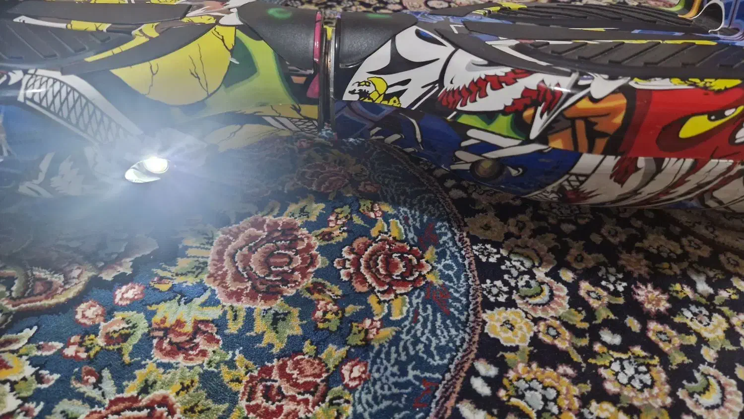 اسکوتر برقی|دوچرخه، اسکیت، اسکوتر|رباط‌کریم, رباط‌کریم|دیوار