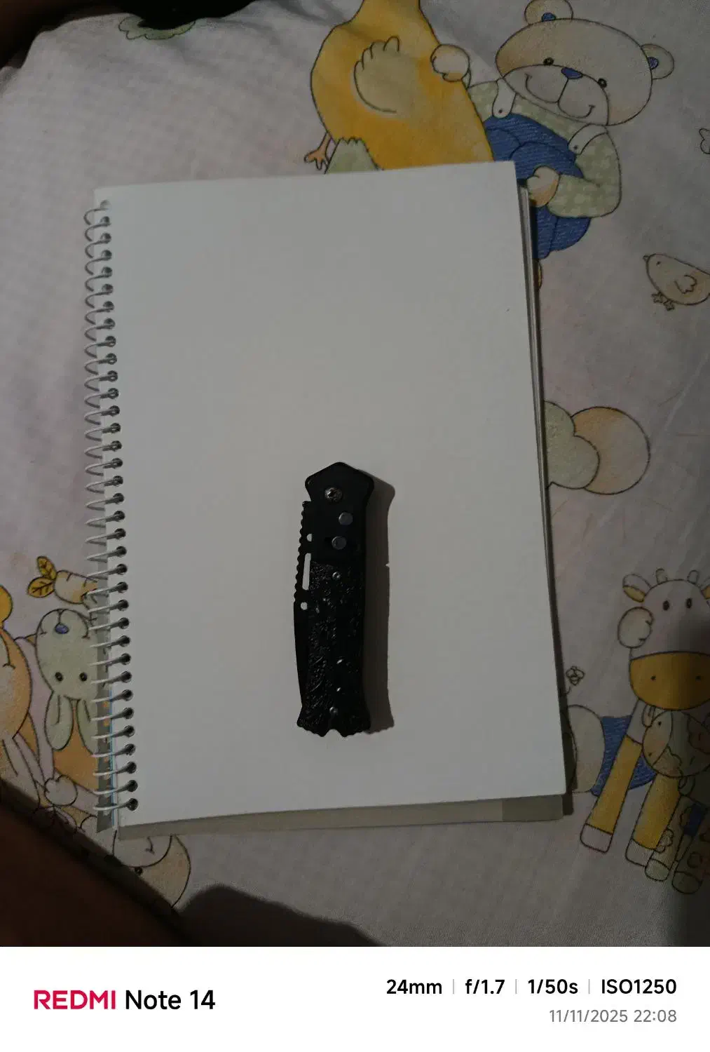 چاقو خوشگل اسکلتی|کلکسیون اشیاء عتیقه|مراغه, |دیوار